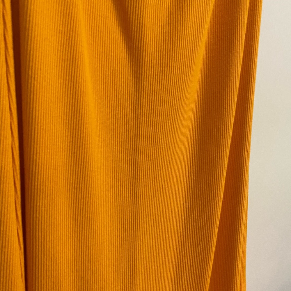 Yellow Maxi/bodycon dress - Picture 2 of 3